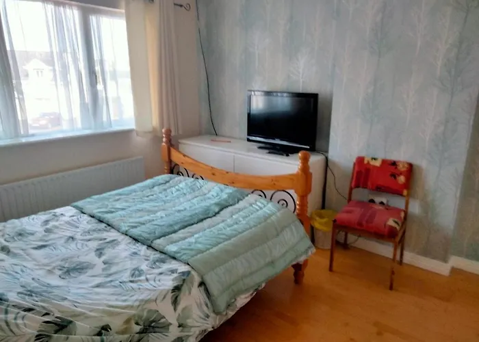 19 Doran Close Donegal Town