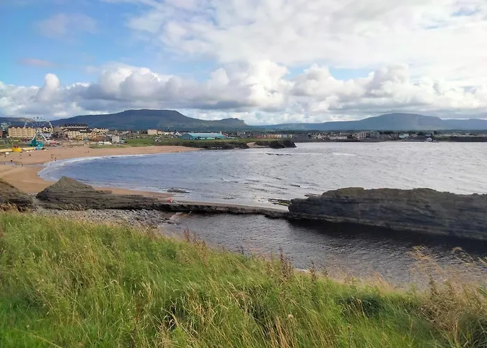 19 Doran Close * Donegal Town